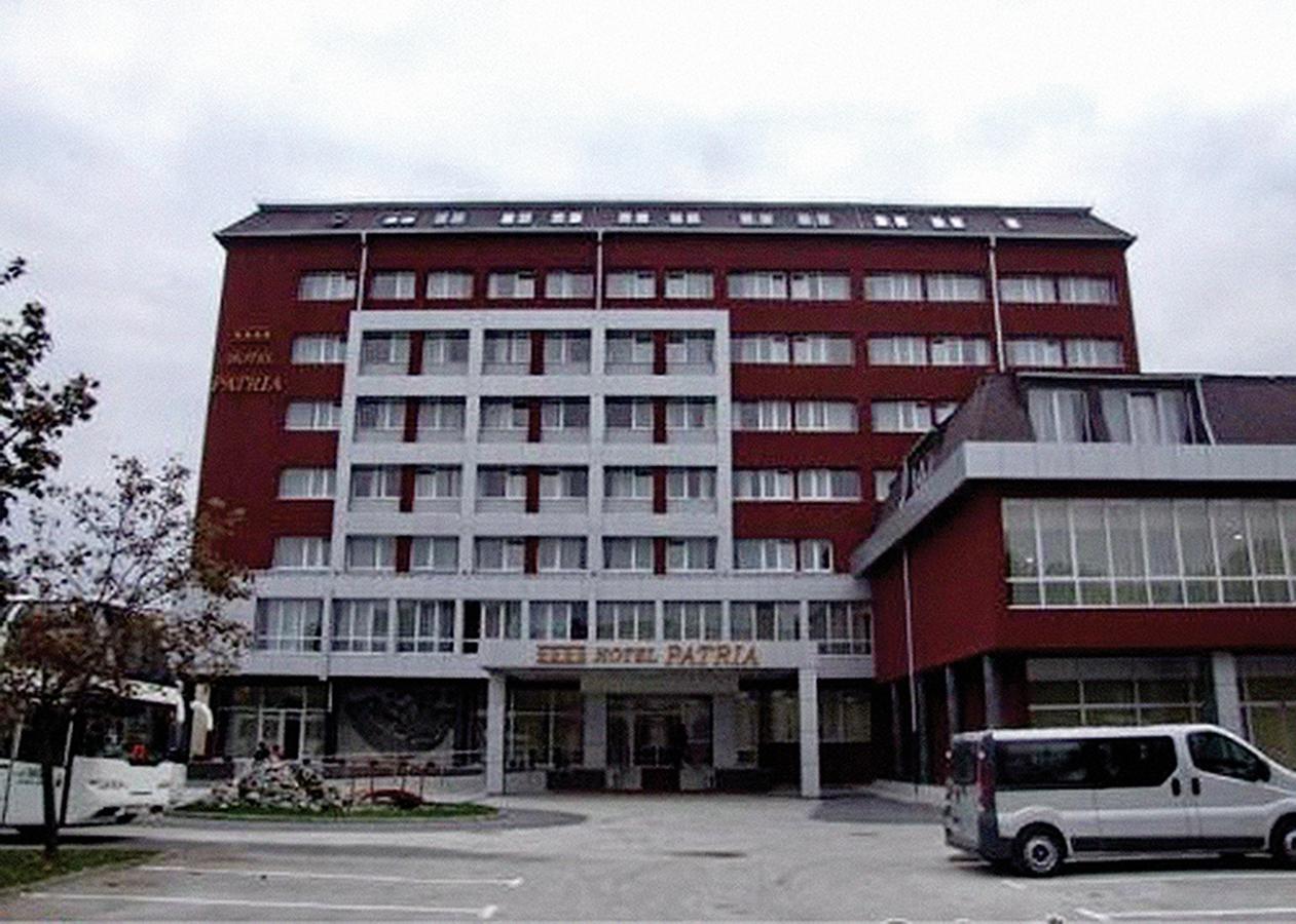 Hotel Patria Subotica Dış mekan fotoğraf